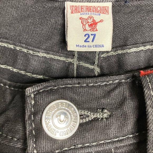 True Religion Mid Cut-Off Short - Picture 4 of 5